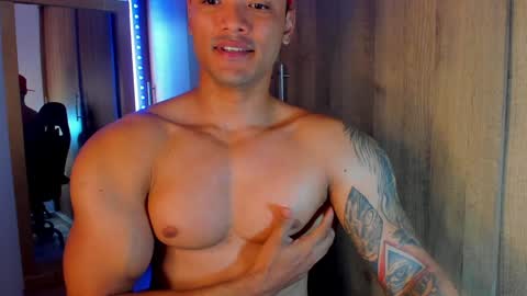 Snapshot of bryan_boy_ chatting on 12/21/24, 03:42 bryan online show from 12/21/24, 03:42