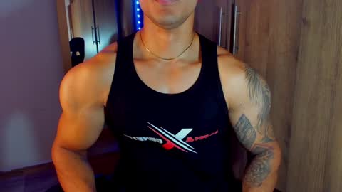 Snapshot of bryan_boy_ chatting on 02/01/25, 11:16 bryan online show from 02/01/25, 11:16