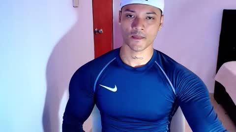 Snapshot of bryan_boy_ chatting on 09/17/25, 06:09 bryan online show from 09/17/25, 06:09