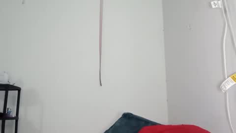 bryanny760719 online show from 10/17/25, 04:59