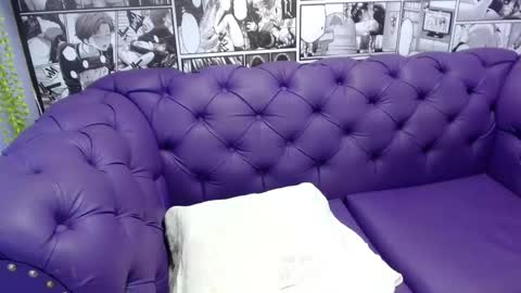 Snapshot of bryce_evans chatting on 02/10/25, 04:14 B R Y C E  online show from 02/10/25, 04:14