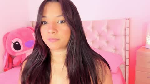 Snapshot of bryonny_ chatting on 12/03/24, 04:39 Carly online show from 12/03/24, 04:39