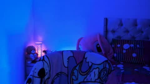 Snapshot of bryonny_ chatting on 01/30/25, 05:39 Carly online show from 01/30/25, 05:39