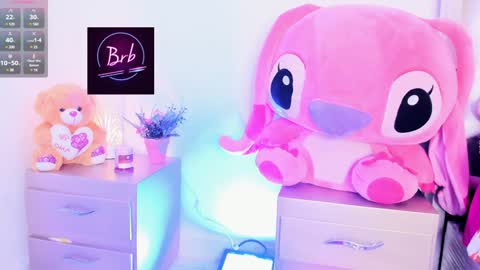 Snapshot of bryonny_ chatting on 02/03/25, 06:07 Carly online show from 02/03/25, 06:07