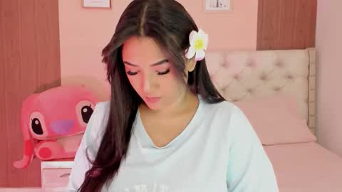 Snapshot of bryonny_ chatting on 09/12/25, 12:38 Carly online show from 09/12/25, 12:38