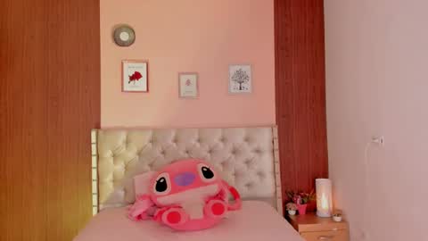 Snapshot of bryonny_ chatting on 10/06/25, 05:21 Carly online show from 10/06/25, 05:21