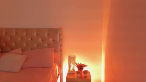 Snapshot of bryonny_ chatting on 12/20/25, 01:29 Carly online show from 12/20/25, 01:29