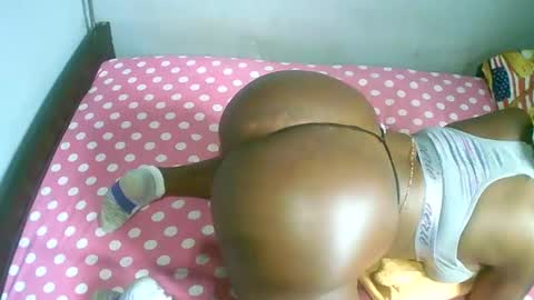 Snapshot of bryvanna_sweet chatting on 12/15/24, 11:23 dee online show from 12/15/24, 11:23