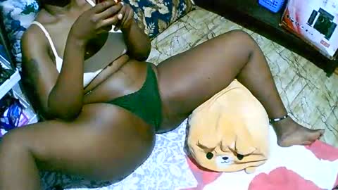 Snapshot of bryvanna_sweet chatting on 01/18/25, 01:08 dee online show from 01/18/25, 01:08