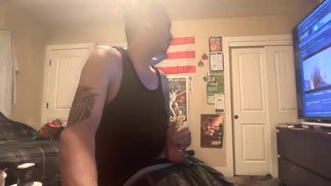 Snapshot of bs811 chatting on 11/12/25, 11:10 bs811 online show from 11/12/25, 11:10