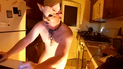 bottom freak online show from 03/02/25, 06:37