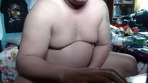 Snapshot of bubbasmalls chatting on 02/03/25, 05:14 Bubba Smalls online show from 02/03/25, 05:14