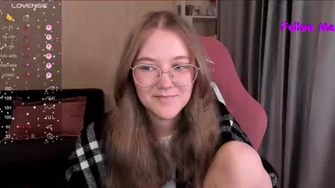 Snapshot of bubble_bunny chatting on 06/16/26, 11:40 Ruby online show from 06/16/26, 11:40