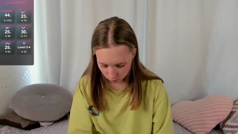 Sabrina  online show from 02/06/25, 10:48