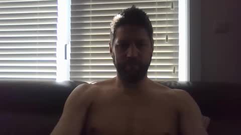 bubblebee1982 online show from 03/05/26, 07:26