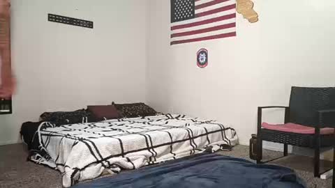 bubblebutt955 online show from 10/12/25, 08:35