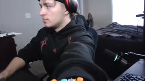 BubblebuttBdn online show from 10/12/25, 09:03