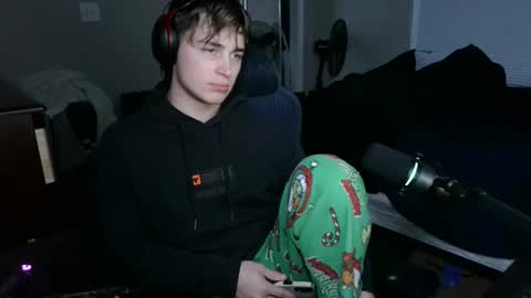 BubblebuttBdn online show from 12/01/25, 12:26