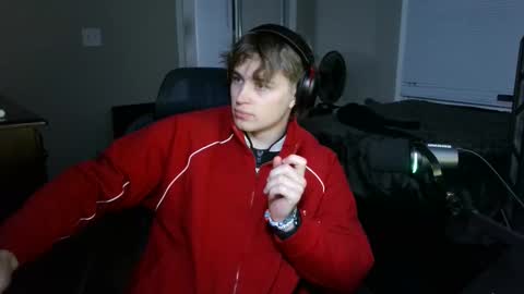 Snapshot of bubblebuttbdn chatting on 12/18/25, 11:55 BubblebuttBdn online show from 12/18/25, 11:55