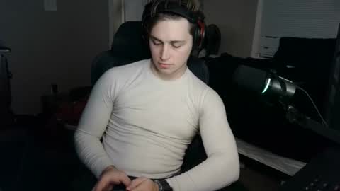 Snapshot of bubblebuttbdn chatting on 12/23/25, 01:14 BubblebuttBdn online show from 12/23/25, 01:14