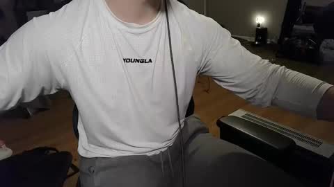 Snapshot of bubblebuttbdn chatting on 02/16/26, 05:25 BubblebuttBdn online show from 02/16/26, 05:25