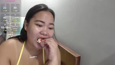 Snapshot of bubblebuttpinay chatting on 02/09/25, 03:00 Sunshine online show from 02/09/25, 03:00