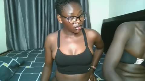 Bubbly online show from 11/12/25, 01:39