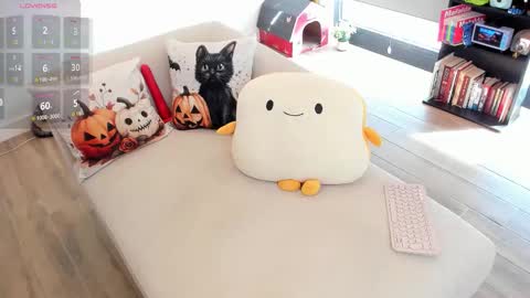 Snapshot of bubblybomba chatting on 10/14/25, 04:08 Bomba  online show from 10/14/25, 04:08