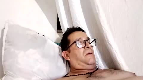 buchs32 online show from 09/24/25, 04:16