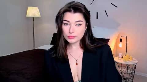 Ari online show from 02/11/26, 01:27