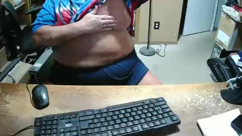 Snapshot of bucku2 chatting on 09/16/25, 11:39 Bucku2 online show from 09/16/25, 11:39