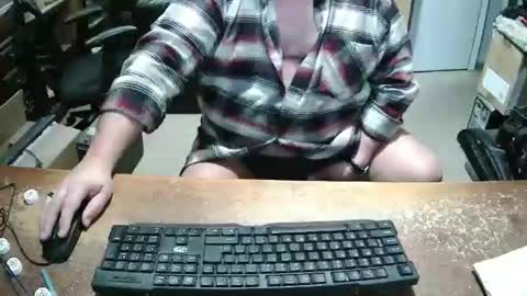 Bucku2 online show from 11/29/25, 01:36