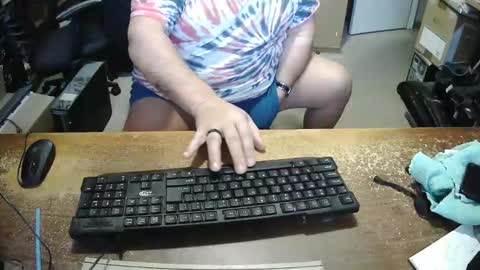 Snapshot of bucku2 chatting on 01/18/26, 02:32 Bucku2 online show from 01/18/26, 02:32