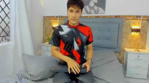 Buddy Whitte online show from 02/07/25, 05:29