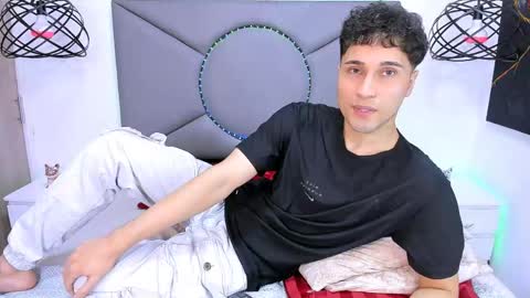 Buddy Whitte online show from 04/15/26, 03:30