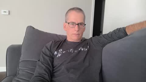 Snapshot of budman004 chatting on 11/03/25, 03:24 budman004 online show from 11/03/25, 03:24