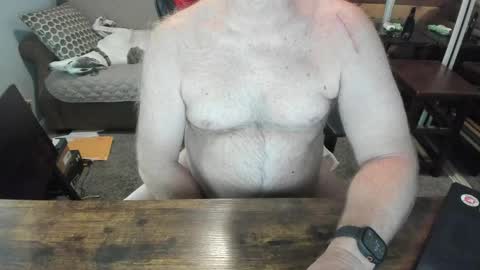 Snapshot of budnsocalii chatting on 03/31/26, 09:04 Bud online show from 03/31/26, 09:04