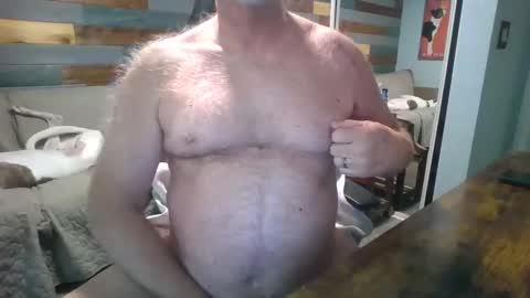 Snapshot of budnsocalii chatting on 04/25/26, 02:36 Bud online show from 04/25/26, 02:36