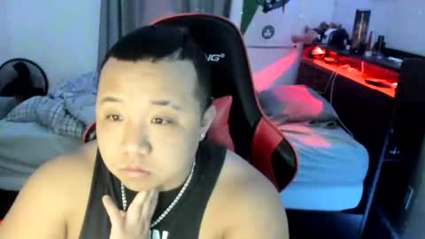 buffsexyman24 online show from 02/24/25, 12:20