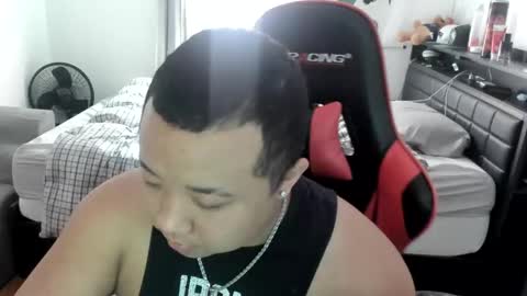 buffsexyman24 online show from 03/04/25, 06:50