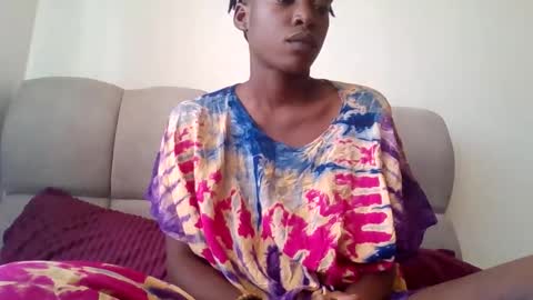 buffybaby_2 online show from 02/12/26, 12:44