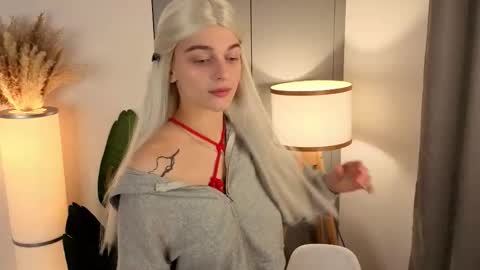 Snapshot of buffycabler chatting on 12/02/25, 08:37 buffycabler online show from 12/02/25, 08:37