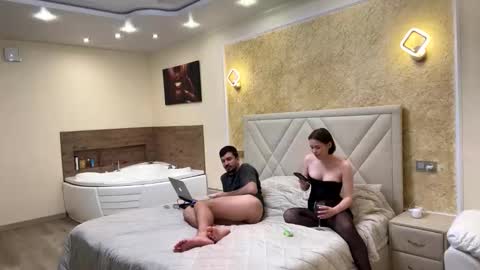 bugs_and_bunny13 online show from 11/03/25, 06:20