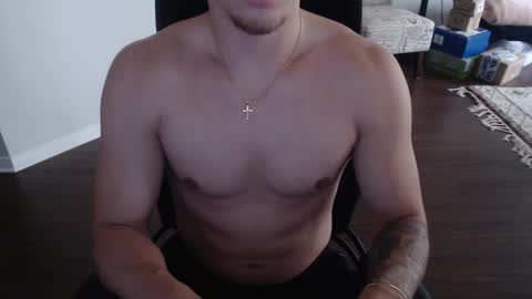 Snapshot of builtdifferent5 chatting on 09/26/25, 09:19 Built Different online show from 09/26/25, 09:19