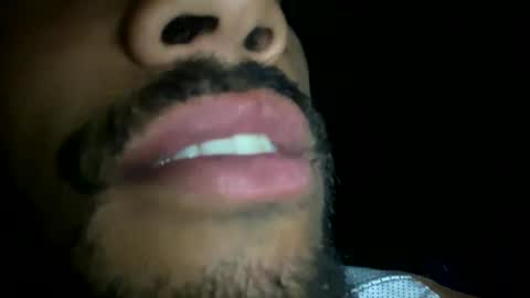 Snapshot of bulaboy27 chatting on 03/02/25, 04:42 meaty man online show from 03/02/25, 04:42