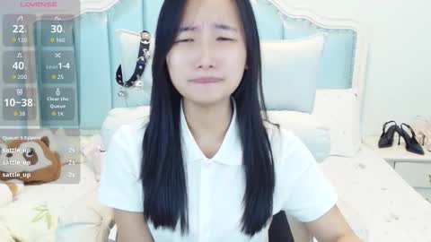 Sandy----xx online show from 11/02/25, 05:48