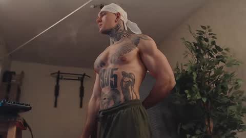 Dmitriy  online show from 02/10/25, 07:47