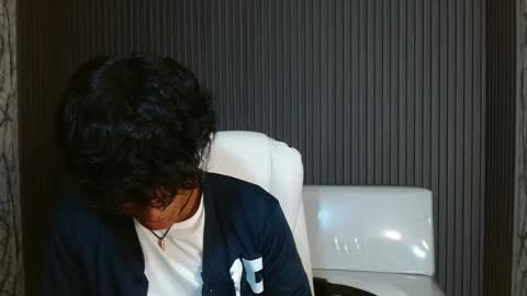 Snapshot of bull_cam chatting on 09/08/25, 04:06 bull_cam online show from 09/08/25, 04:06