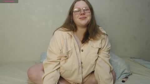 Snapshot of bull_cock_ chatting on 05/13/26, 10:27 Eva 22 and Anton 24 PVT IS OPENED 60min online show from 05/13/26, 10:27