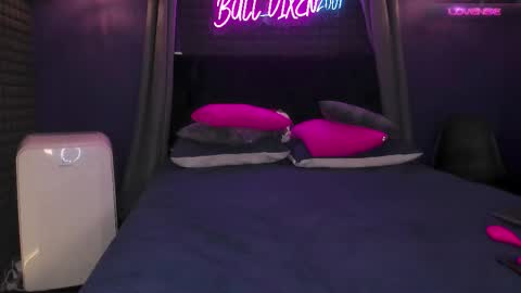 Bunny and The Rock online show from 10/15/25, 12:11